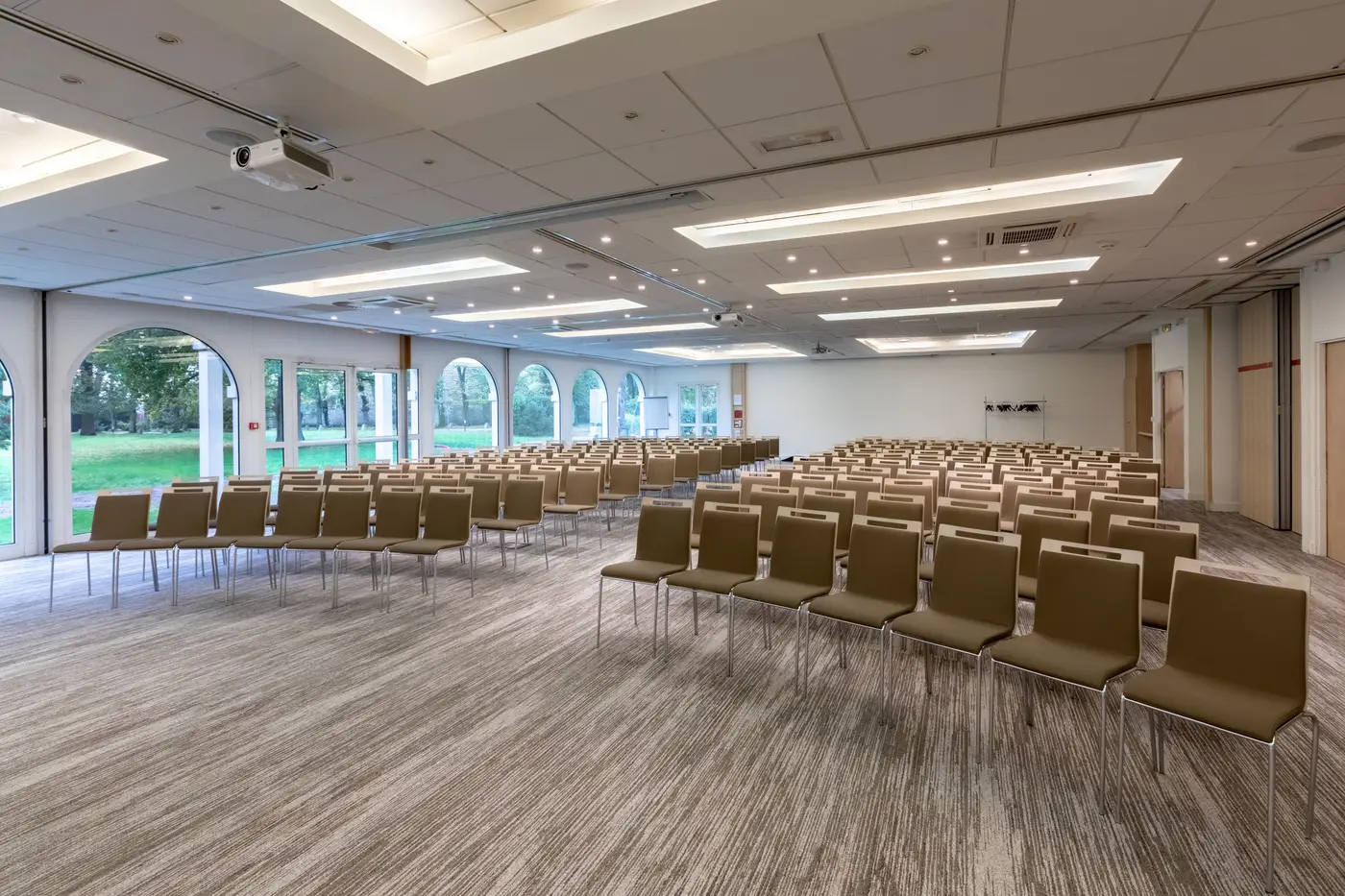 Mercure Parc du Coudray, lieu de séminaire résidentiel avec hébergement près de Paris